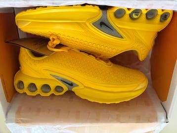 Lot Nike x LEGO-Air Max Dn Tour Yellow (T40) +T-shirt Tour, Nieuw
