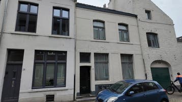 Woning te huur in Maastricht - 35 m² - 2 kamer(s) - 2 kamers, Huizen en Kamers, Huizen te huur, Overige soorten, Maastricht, Limburg