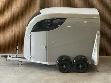 Bücker CARELINER M 345x169 2700kg, Auto diversen, Nieuw