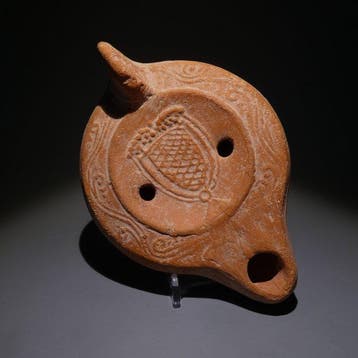 Oud-Romeins Terracotta Olielamp. 13 cm lang. 1e–2e eeuw na