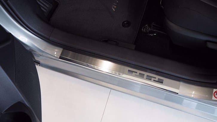 Rvs instaplijsten Toyota auris (5deur) 2013-2019, Auto-onderdelen, Carrosserie en Plaatwerk, Nieuw, Ophalen of Verzenden