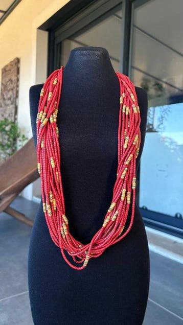 Magnifique tamba, collier de perles de verre, ancien et