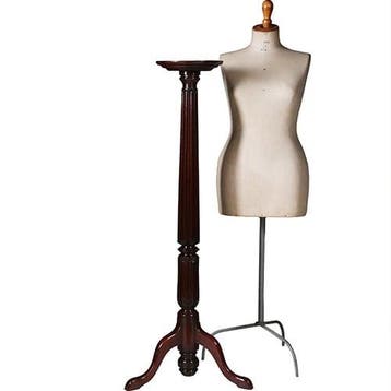 Zeer hoge elegante piedestal met verdiept blad in donker not, Antiek en Kunst, Antiek | Meubels | Tafels, Ophalen of Verzenden
