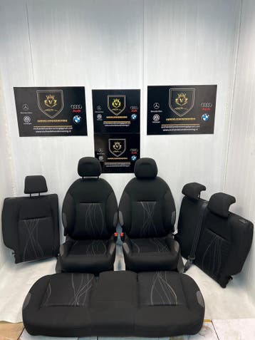 Peugeot 208 1.2i bj.2014 bekledingset compleet stoelen, Gebruikt, Peugeot