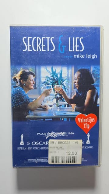 SECRETS & LIES (IN SEAL) (VHS), Verzenden, Gebruikt