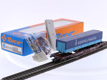 Schaal H0 Roco 44311B dieplader wagen Sdkms 707 Kühne &..., Hobby en Vrije tijd, Modeltreinen | H0, Gelijkstroom, Overige typen