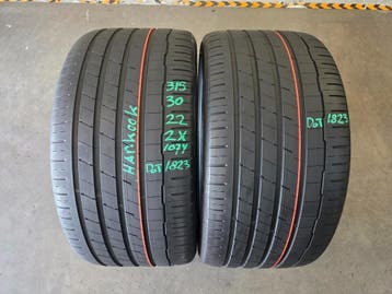 315/30/22 107Y HANKOOK ZOMERBANDEN 5,6MM PROFIEL 2X, Ophalen, Gebruikt, Overige maten, Band(en)