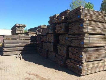Gebruikte Azobe Damwand hardhout Grote partij 5 cm, 25 tot 50 mm, Zo goed als nieuw, Plank, 300 cm of meer
