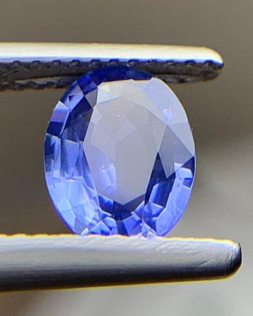 Blauw Saffier - 1.31 ct - nternational Colored Gemstone, Nieuw