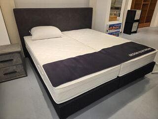 2x Maatwerk hardbox 20 cm (90x200 cm) met twee matrassen,, Nieuw
