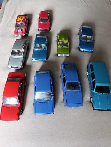 Polistil, Bburago, Mebetoys 1:24 - Modelauto (10) - Opel, Nieuw