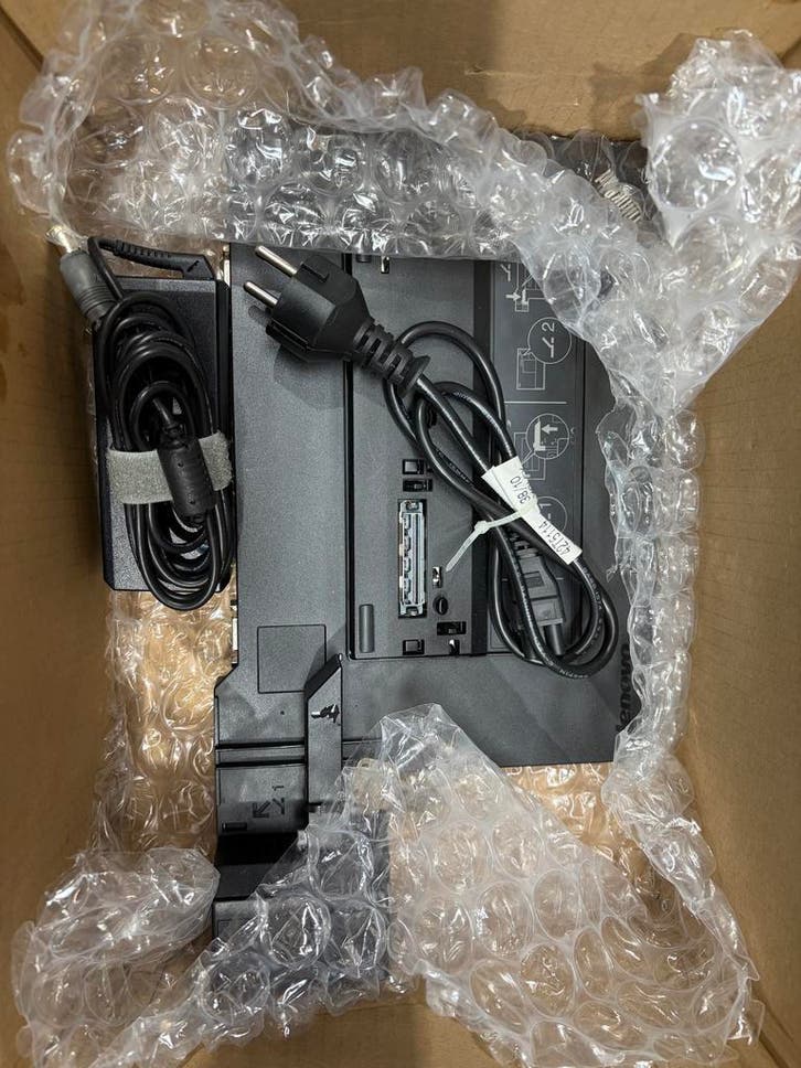 1 pallet Lenovo and DEL docking stations – NIEUW/SEALED, Zakelijke goederen, Partijgoederen en Retail | Partijgoederen, Computers en Telecom
