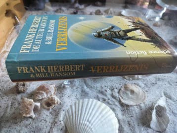 Frank Herbert en Bill Ransom - Verrijzenis, Gelezen, Frank Herbert en Bill Ransom