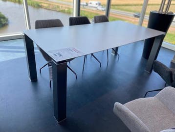 Canarias eettafel, Ophalen, 50 tot 100 cm, Zo goed als nieuw, 150 tot 200 cm