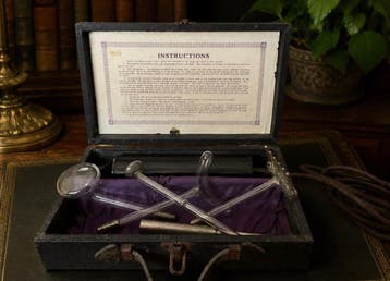Violet RayElectro-Therapy Apparatus - Glas , Metaal