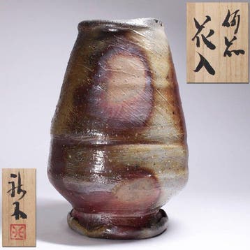 Vaas - Bizen-aardewerk bloemvaas door Araki Kazunari met