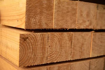 HOUT DEAL! Douglas balk van 15x15cm nu voor €12,47 pm1, Doe-het-zelf en Verbouw, Hout en Planken, Nieuw, Ophalen of Verzenden