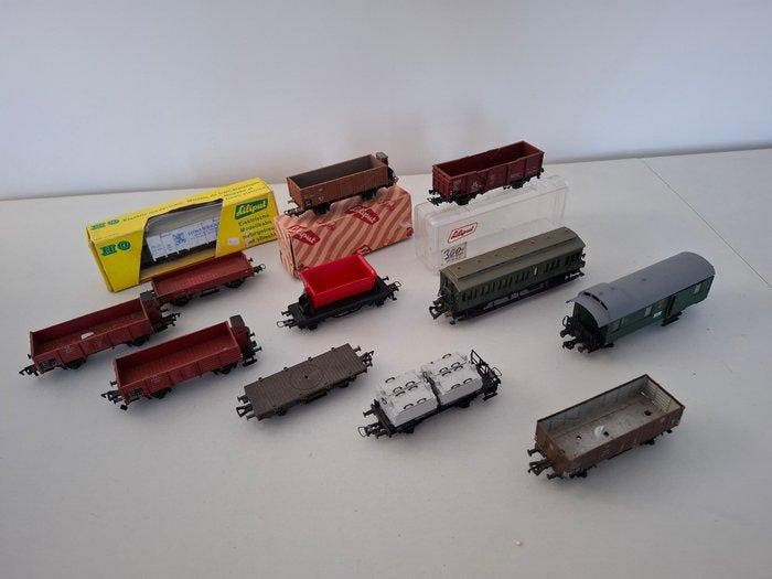 Roco, Liliput, Fleischmann H0 - Model treinwagon (12) - 12x, Hobby en Vrije tijd, Modeltreinen | H0