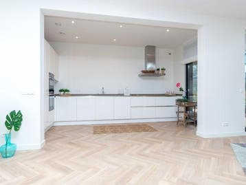 Te huur: Appartement Scheveningseweg in Den Haag, Huizen en Kamers, Den Haag, Appartement, Zuid-Holland