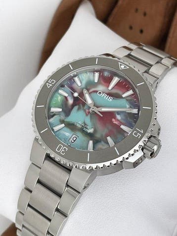 Oris - Aquis Date Upcycle Automatic - Zonder minimumprijs -, Nieuw