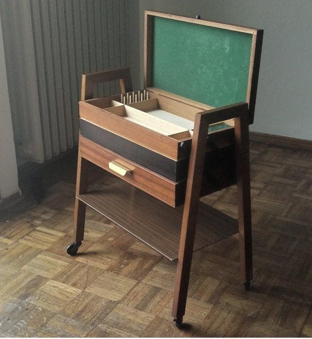 Naaidoos - Teak, Antiek en Kunst, Kunst | Designobjecten