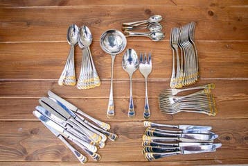 Gottinghen - Bestekset voor 12 personen (60) - Staal, 18/10