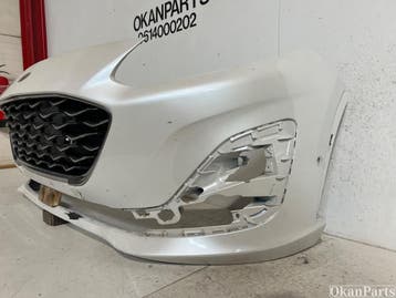 Ford Kuga III Vignale voorbumper LV4B-17F003-V, Ophalen, Gebruikt, Voor, Ford