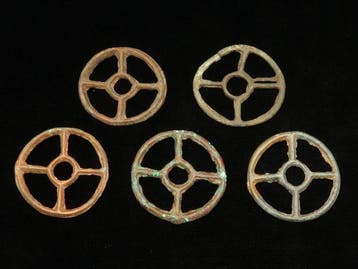 Oud-Romeins Brons Rota Fortunae/Wheel of Fortune-hanger (5x)