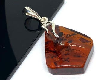 Amber Magic: Cognac Cherry Amber Geometrische Zilveren, Nieuw