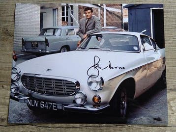 The Saint - Sir Roger Moore (+) with his Volvo P1800 -, Nieuw