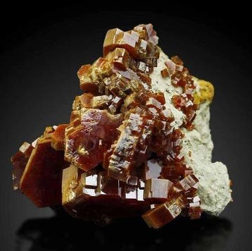 Perfect! Rood Bloed VANADINITE op Matrix Extraordinary