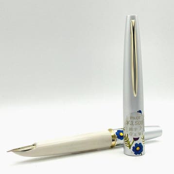 Pilot - blue floral 14K-585 gold nib - Zonder minimumprijs -, Nieuw