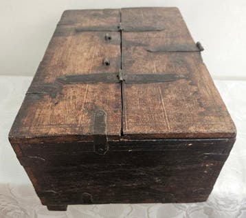 Kist - Hout, Smeedijzer - Antieke reiskist, Antiek en Kunst