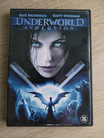 DVD - Underworld - Evolution, Cd's en Dvd's, Dvd's | Horror, Vanaf 16 jaar, Verzenden, Gebruikt, Vampiers of Zombies