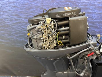 “ Yamaha 30 pk buitenboordmotor |  Powertrim, 10 tot 30 pk, Viertaktmotor, Ophalen of Verzenden, Zo goed als nieuw