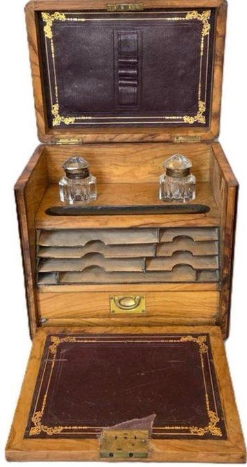 Portable writing desk / stationery cabinet - Schrijfhelling