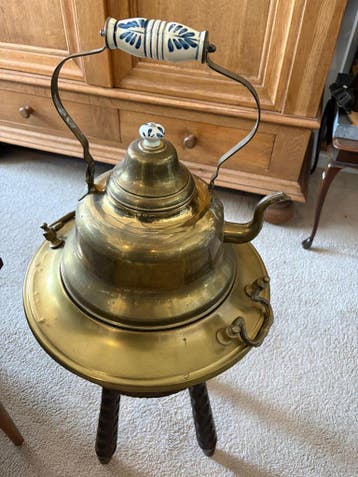 Koperen theepot met onderzet warmhouder, Antiek en Kunst, Ophalen