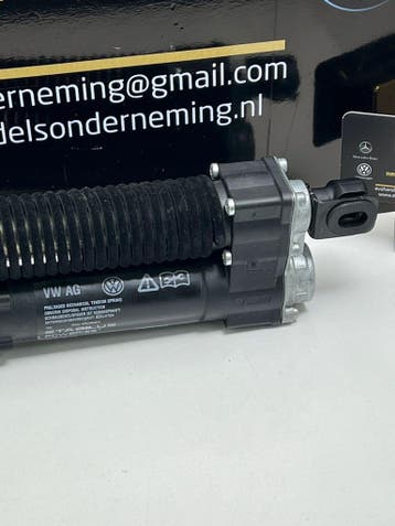 VW Passat elektrisch achterklep opener 2014 Art.3G582785103S, Auto-onderdelen, Carrosserie en Plaatwerk, Gebruikt, Achter, Volkswagen