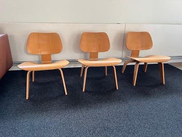 Vitra - Charles Eames - Stoel (3) - LCW Stoel - essen -
