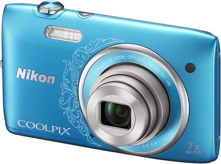 Nikon Coolpix S3500 Digitale Compact Camera - Blauw/Lineart, Audio, Tv en Foto, Fotocamera's Digitaal, Zo goed als nieuw, Verzenden