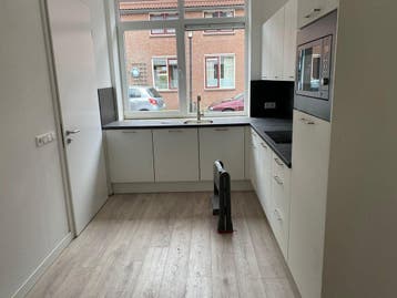Te huur: Huis Laaresstraat in Enschede, Huizen en Kamers, Overijssel, Enschede