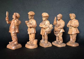 Beeldje, Vijf Beroepen, Houtsnijwerk - 10.5 cm - Lindehout