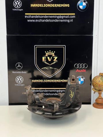 Fusee rechts voor VW UP 1.0i 12V bj.2012 Artnr.1S0407255, Gebruikt, Volkswagen