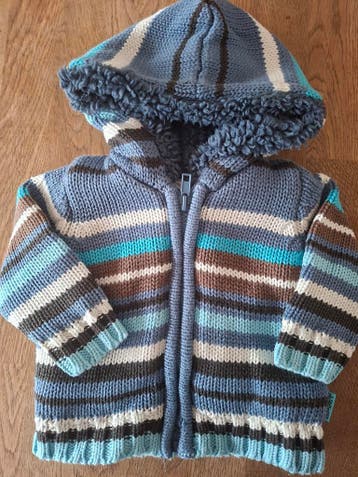 Dixie Comfort gebreid vestje in blauw met kleurrijke strepen, Zo goed als nieuw, Dixie Comfort Babywear, Jongetje, Truitje of Vestje