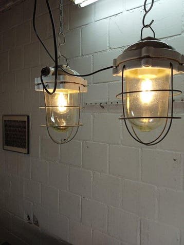 Plafondlamp (2) - Vintage industriële bunker- en