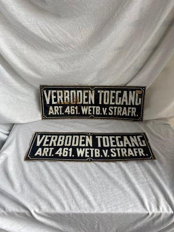 Set van 2 metalen verbodsborden – “Verboden Toegang Art. 461