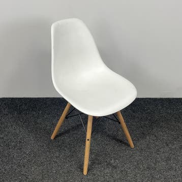Kantinestoel Wit - Houten Onderstel, Ophalen of Verzenden, Gebruikt