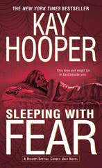 Sleeping With Fear 9780553586008 Kay Hooper, Verzenden, Gelezen, Kay Hooper