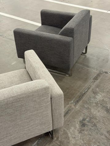 Artifort Mare Fauteuil | 2 Stuks | NIEUWSTAAT + Garantie, Huis en Inrichting, Fauteuils, Hout, 75 tot 100 cm, Ophalen of Verzenden