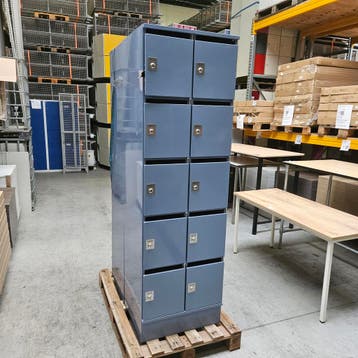 Oostwoud 10-deurs lockerkast met postvak - 195x60x50 cm, Huis en Inrichting, Ophalen of Verzenden, Nieuw
